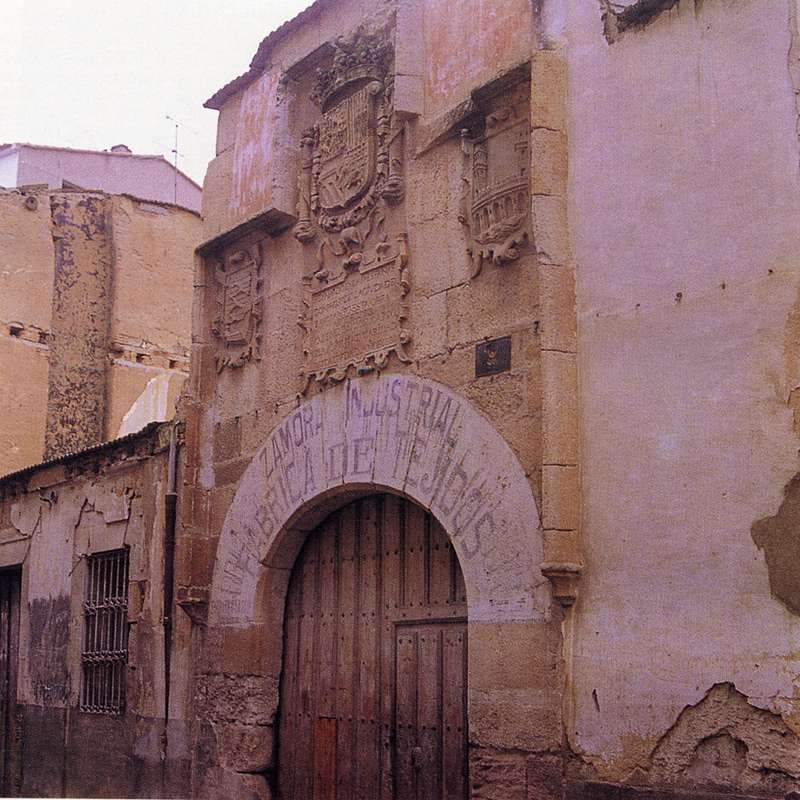 Puerta antigua, antes